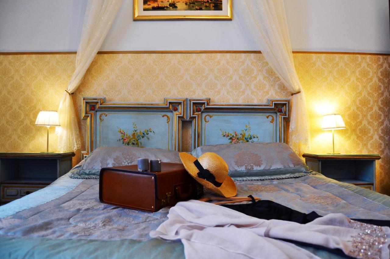 Chambre Double avec Salle de Bains Commune