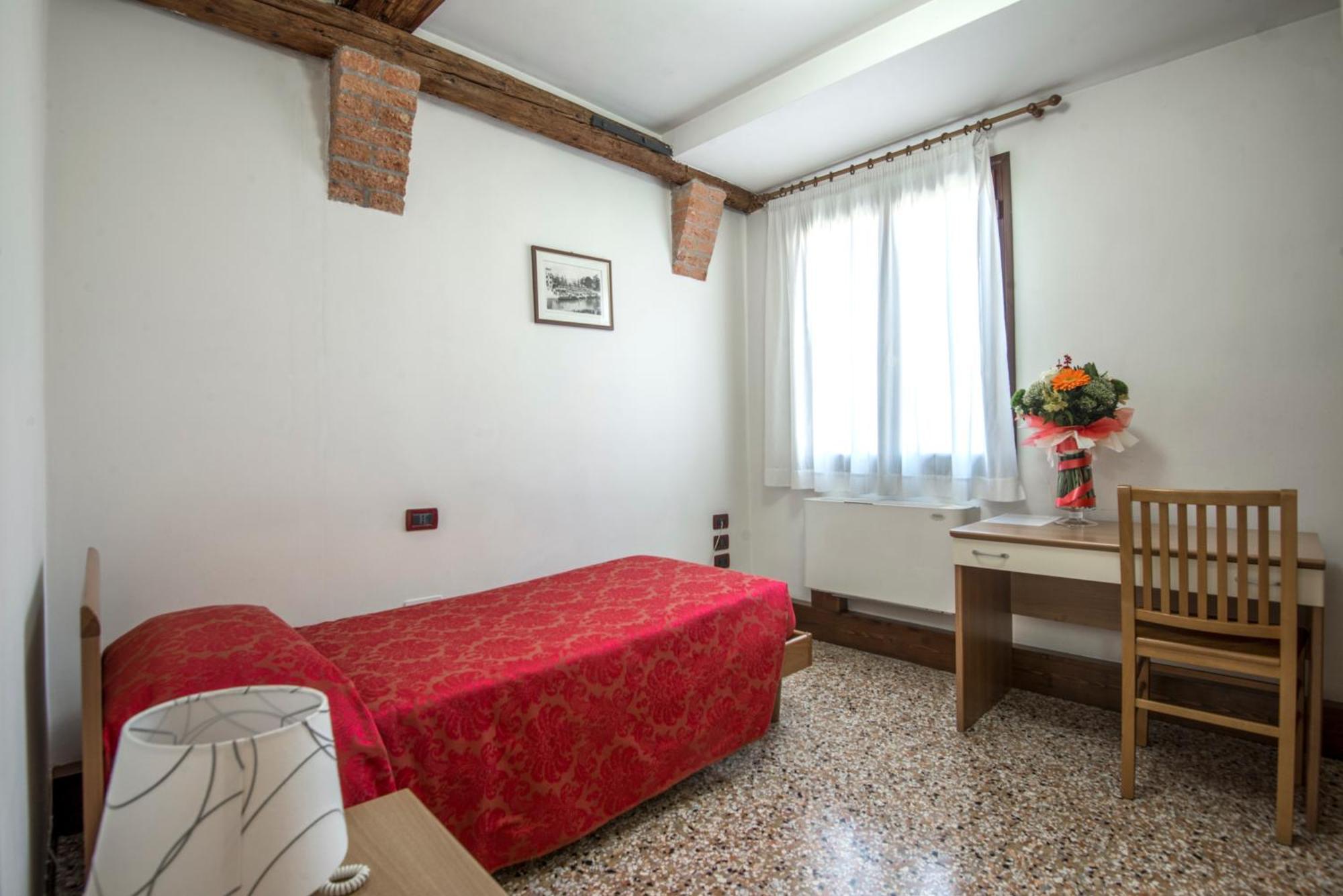 Chambre Simple