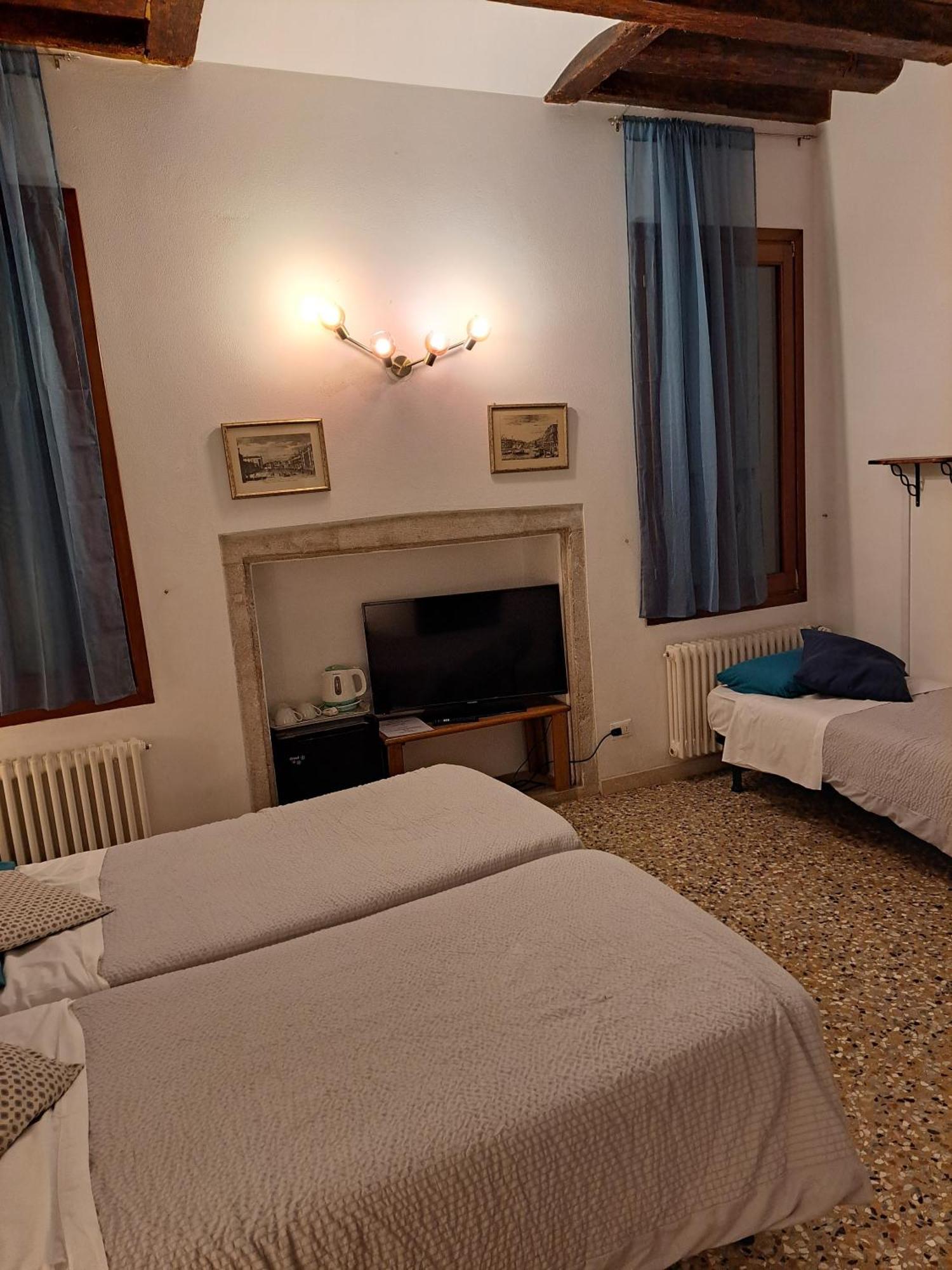 Chambre Triple - Annexe