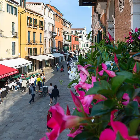 Palazzina Veneziana-3